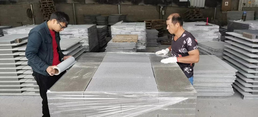 五顏六色仿花崗巖透水磚 市政園林道路景觀鋪裝的綠色之選